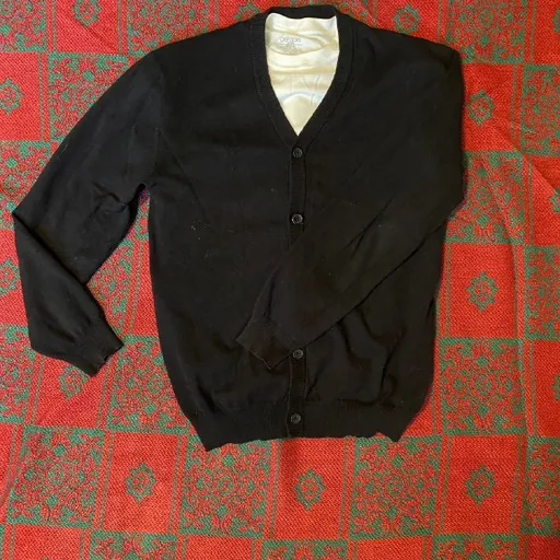 Кардиган, джинсы, футболка, кеды