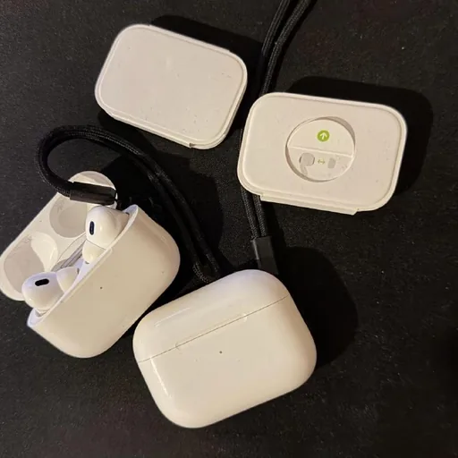 AirPods Pro 2 (Lightning)