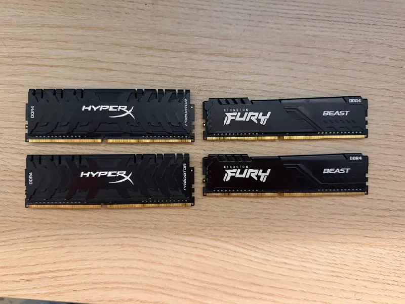 Оперативная память DDR4 8 ГБ, 4 модуля 1