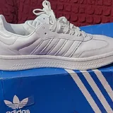 Adidas sneakers 2