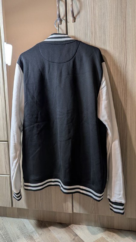 Куртка-бомбер Макдоналдс новая XL 3