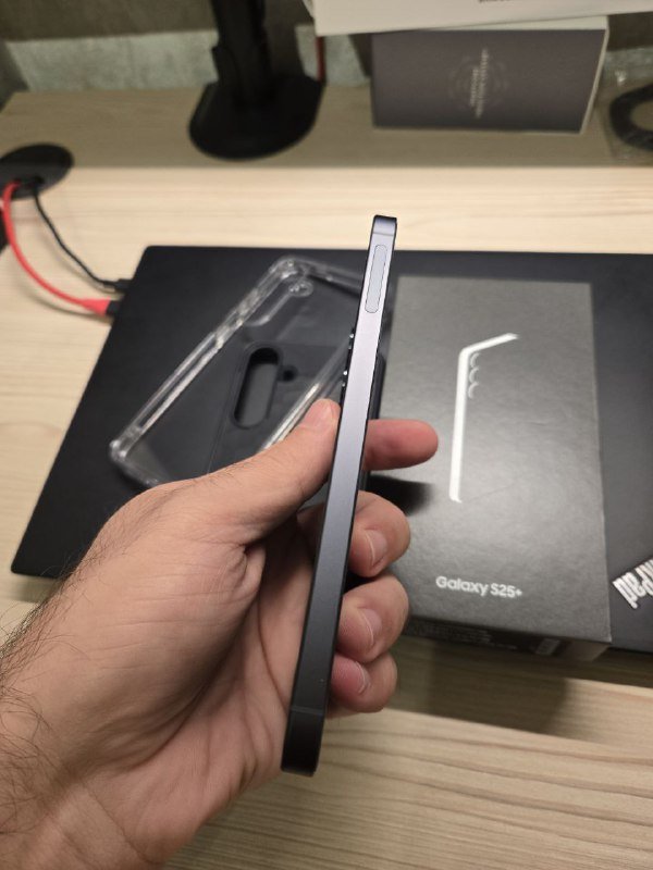 Samsung Galaxy S25+ 512GB Blue Black 4