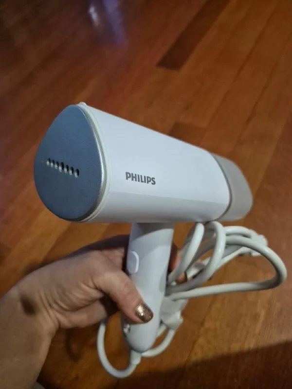 Philips garment steamer 1
