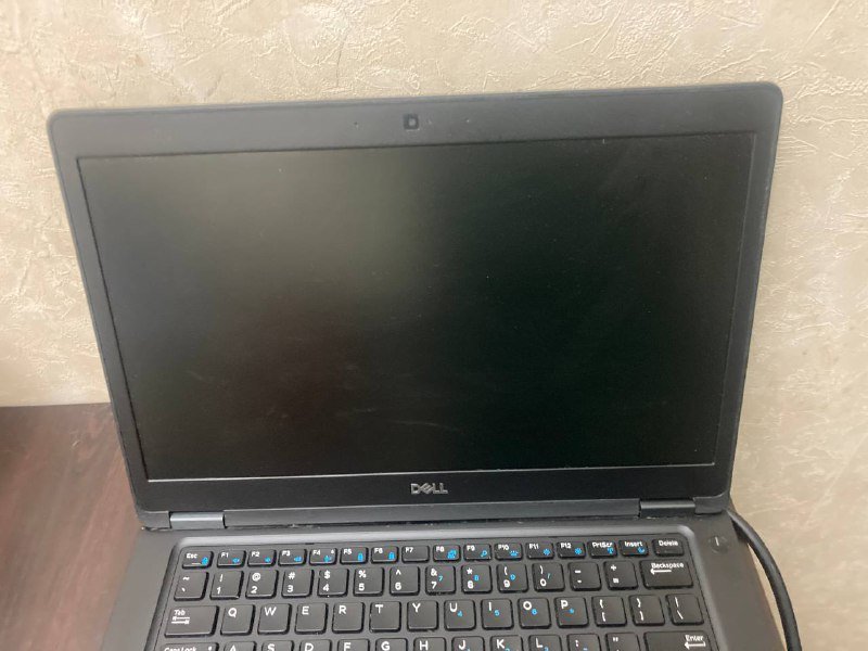 Ноутбук Dell Latitude 5490 i5 16GB 14дюйм 4
