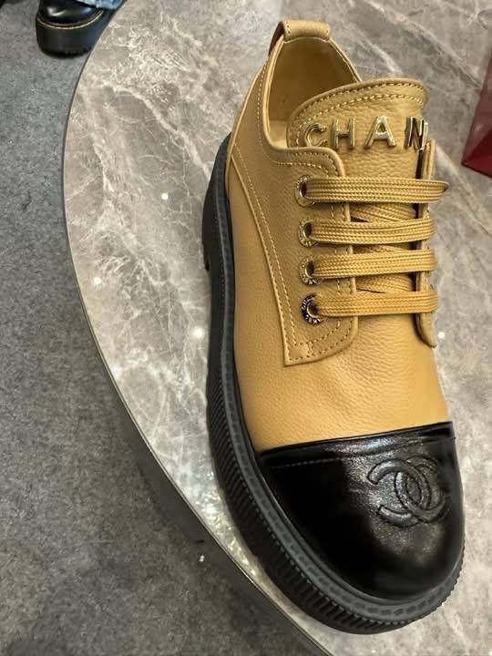 Женские ботинки 37 размер