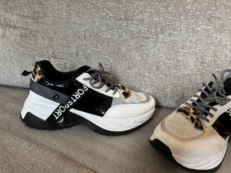 Женские кроссовки размер 40 3