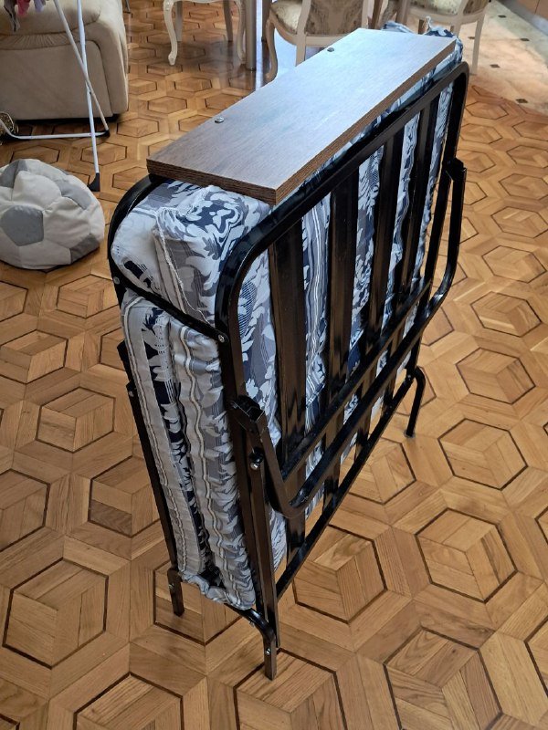 Раскладушка с матрасом