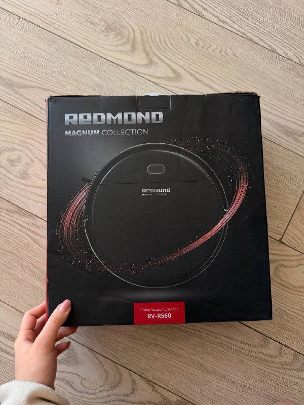 iPhone 15 Pro 128GB, PlayStation 3 с джойстиками, робот-пылесос REDMOND RV-R560 5