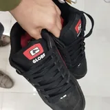 Globe Tilt Black Red 7
