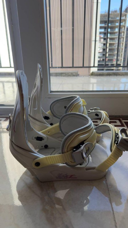 Ботинки сноубордические, крепления, куртки, комбинезон, чехол, кроссовки трекинговые 2