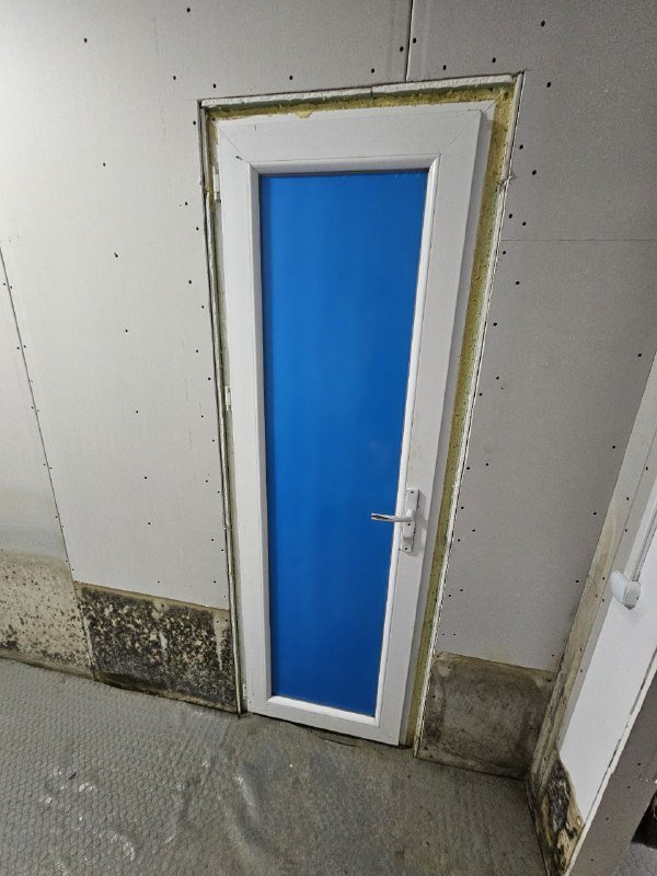 Дверь дверной блок