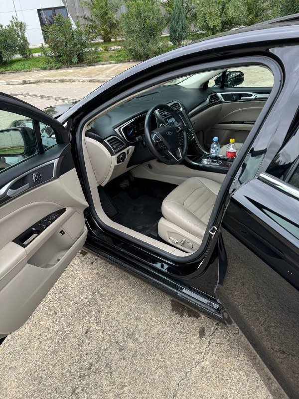 Ford Fusion Hybrid 2016 3