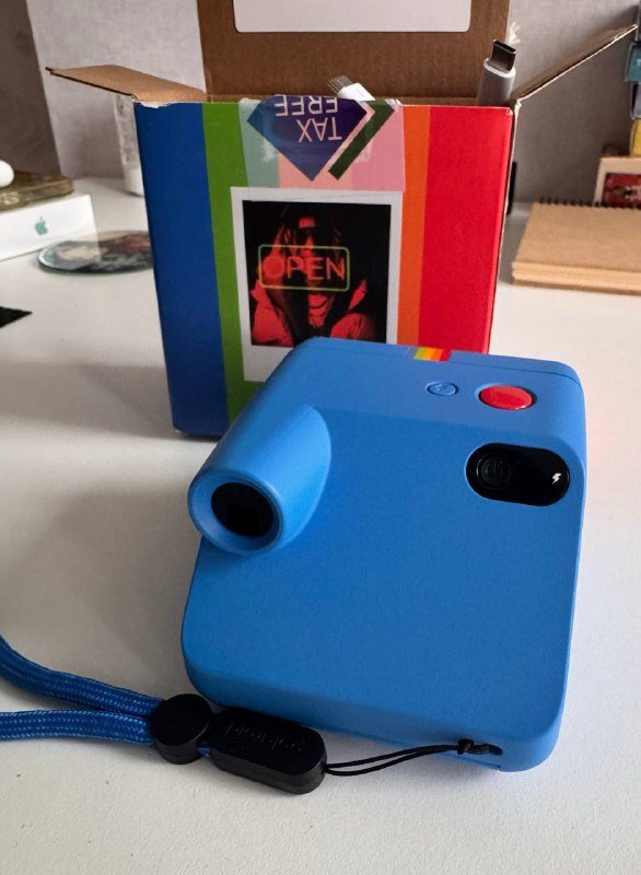 Polaroid Go Instant Camera Generation 2 3