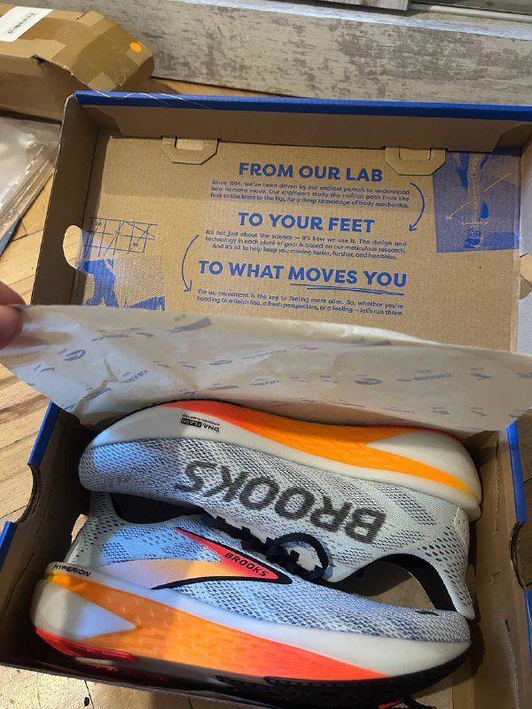 Беговые кроссовки Brooks Hyperion 2 размер 42 7