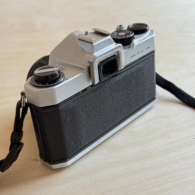 Камера Pentax SP500 с объективом Super-Takumar 55mm f/2 5