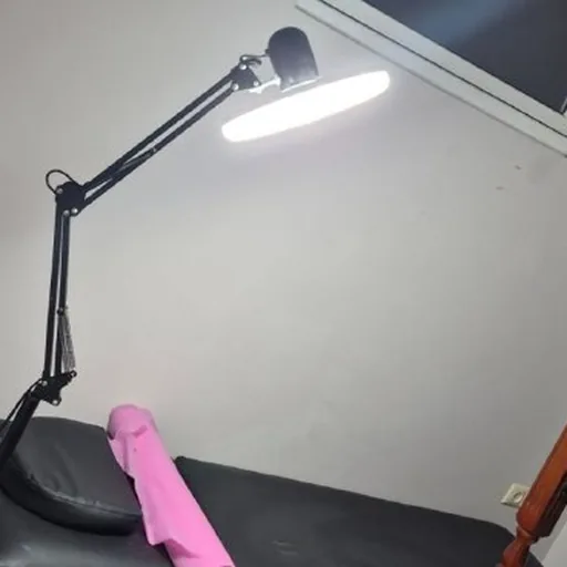 Daybed, table, 2 chairs and lamp
