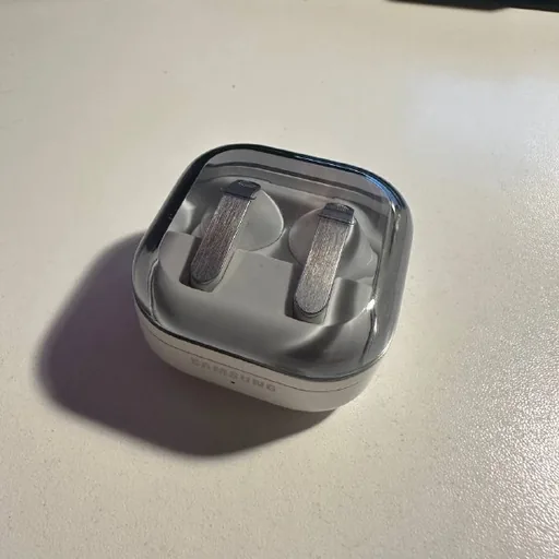 Samsung SM-R640 наушники