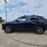 Toyota RAV4 Hybrid 2023 4
