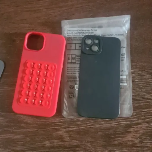 Чехлы для iPhone 14, 13