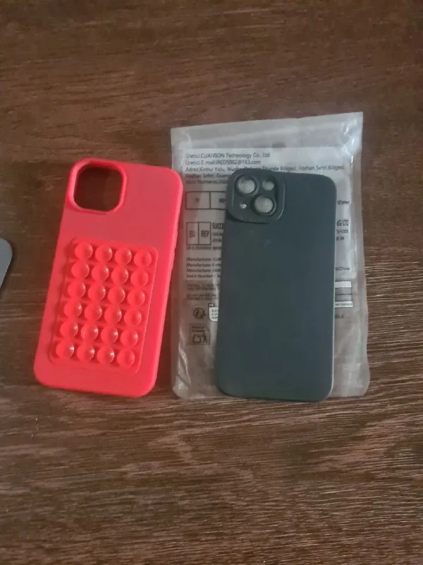 Чехлы для iPhone 14, 13