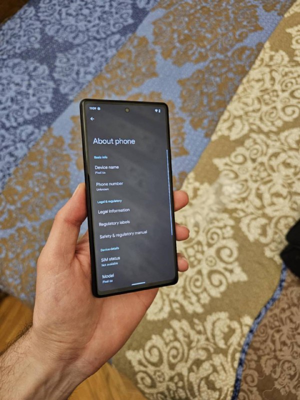 Google Pixel 6a in perfect condition 2