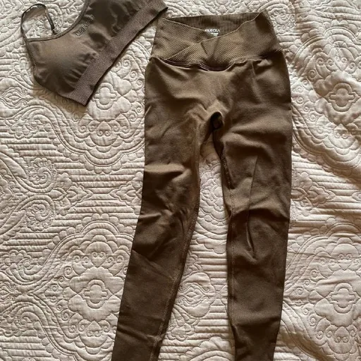 Tracksuit, bodysuit, veil, gloves, bag