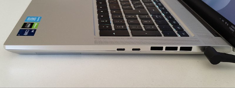 Ноутбук GIGABYTE AERO 17 XE5 6