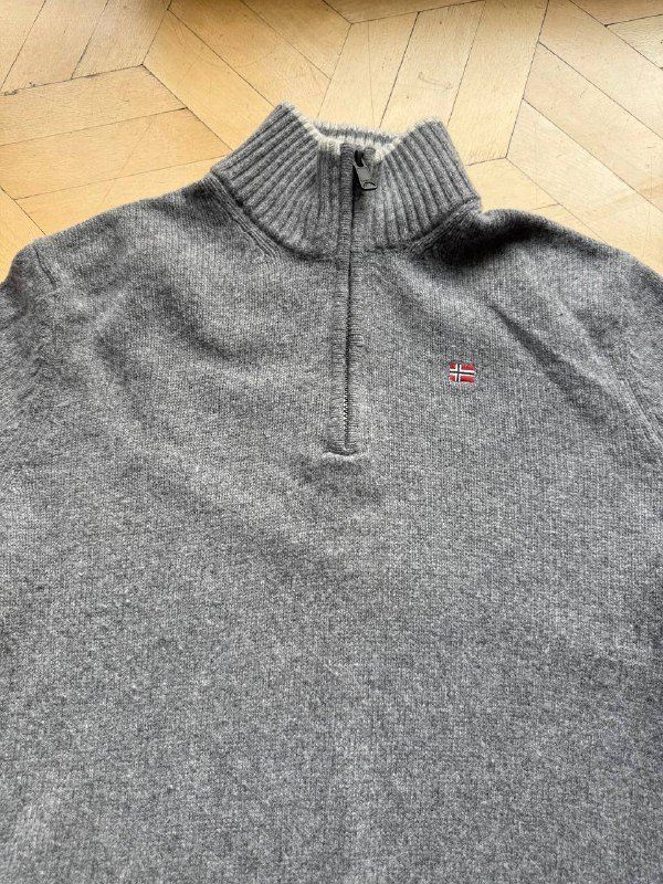 Свитера Joop и Napapijri 46-48 размер 7