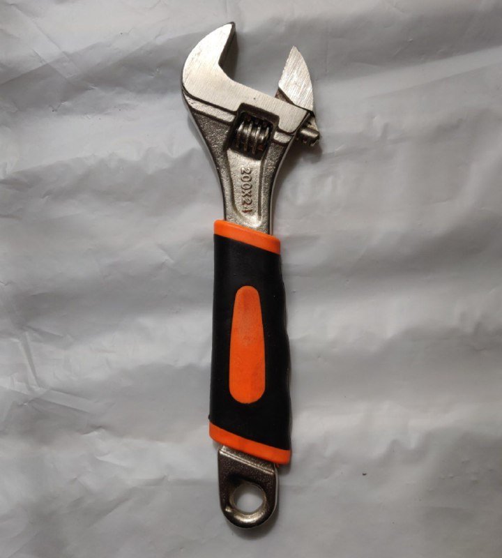 Разводной ключ 200×24