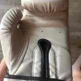 Боксерские перчатки 16oz 2