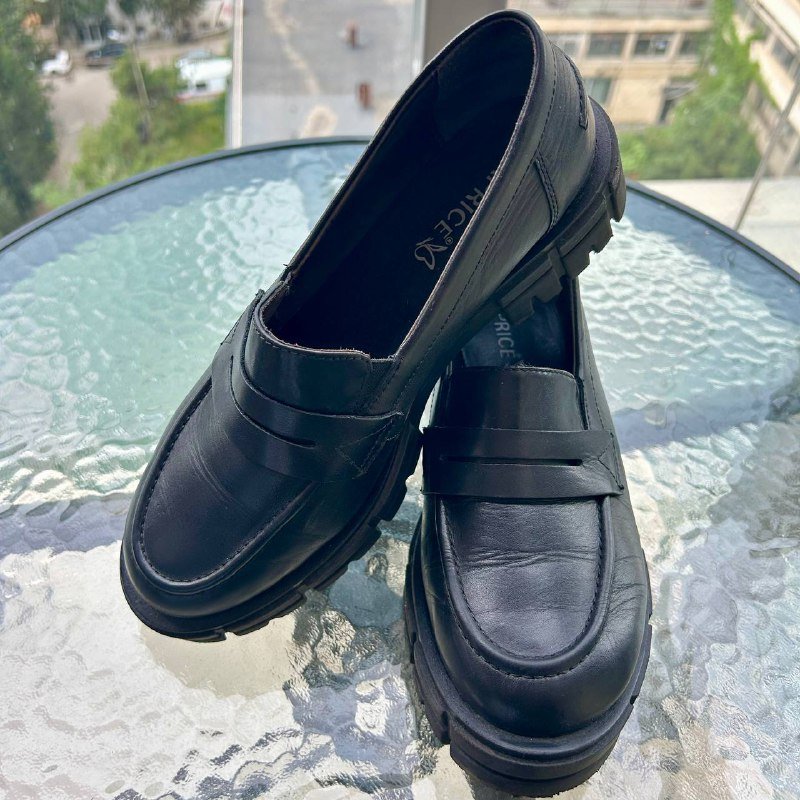 Зимние полуботинки, белые кожаные кеды Vogg, чёрные кожаные лоферы Caprise, белые кожаные лоферы Тофа 5