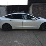 Tesla Model 3 2021 Standard Range Plus 4