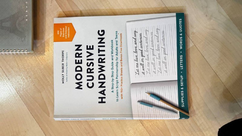 Учебные книги и тетради по английскому и математике 4