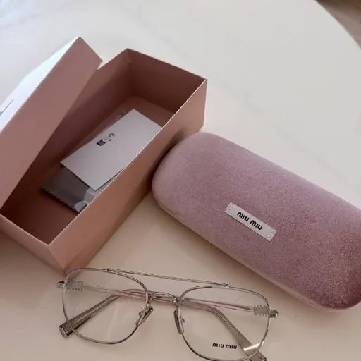 Очки Miu Miu