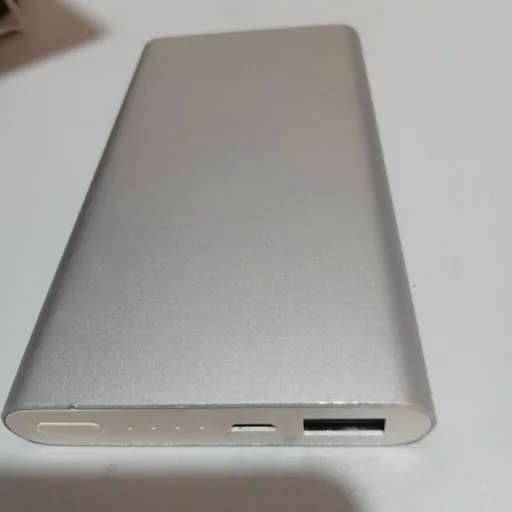Пауэрбанк Xiaomi Mi Power Bank 10000 мА·ч