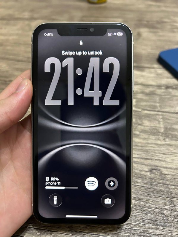 iPhone 11 White 64GB