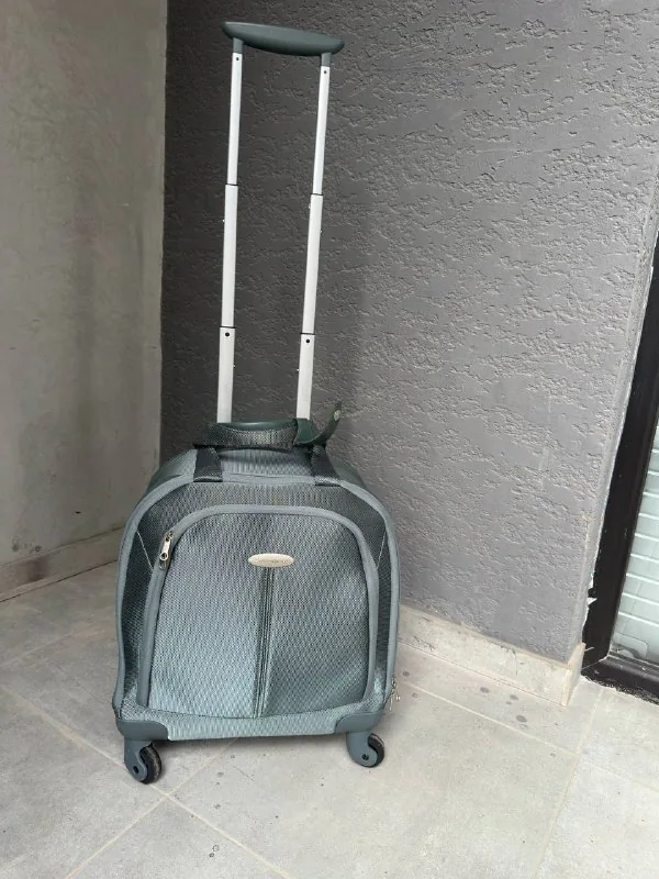 Чемодан Samsonite для ручной клади 1