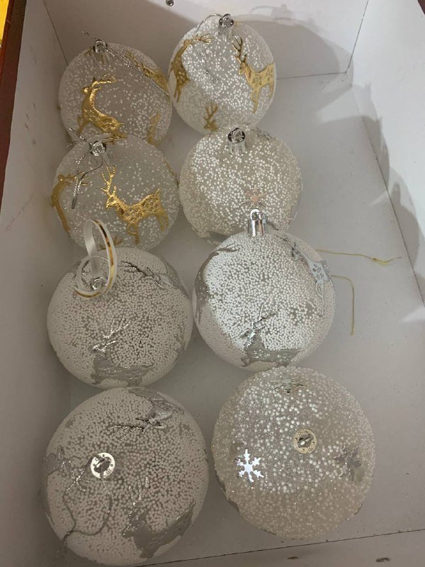 Светящиеся шарики для елки 8 штук