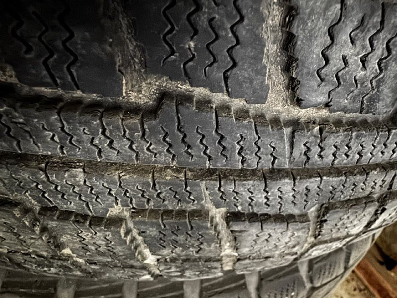 Комплект зимних шин Dunlop Sudless 195/65R15 2