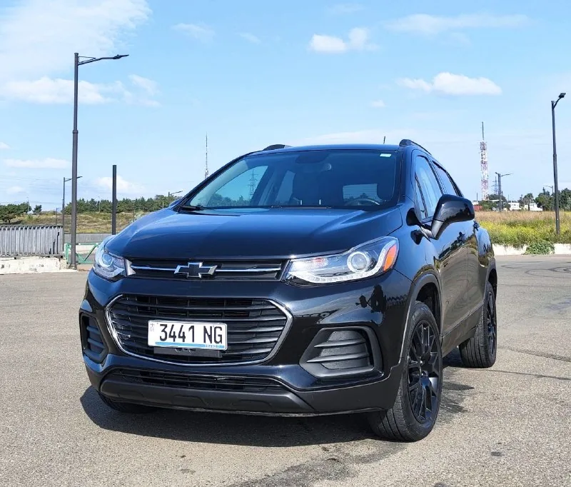 2022 Chevrolet Trax LT AWD 1
