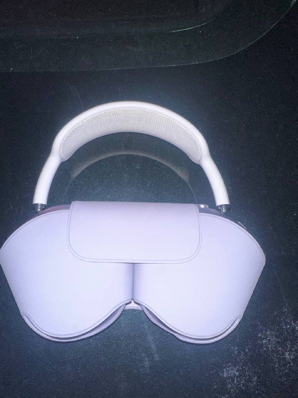 Наушники с кейсом 3