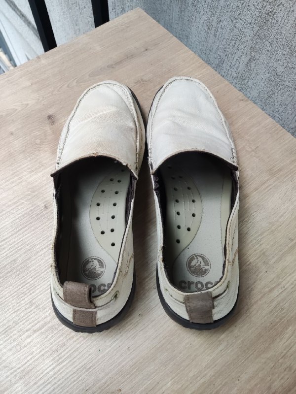 Мужские ботинки лоферы Crocs Men's Walu Slip-on khaki/espresso 2