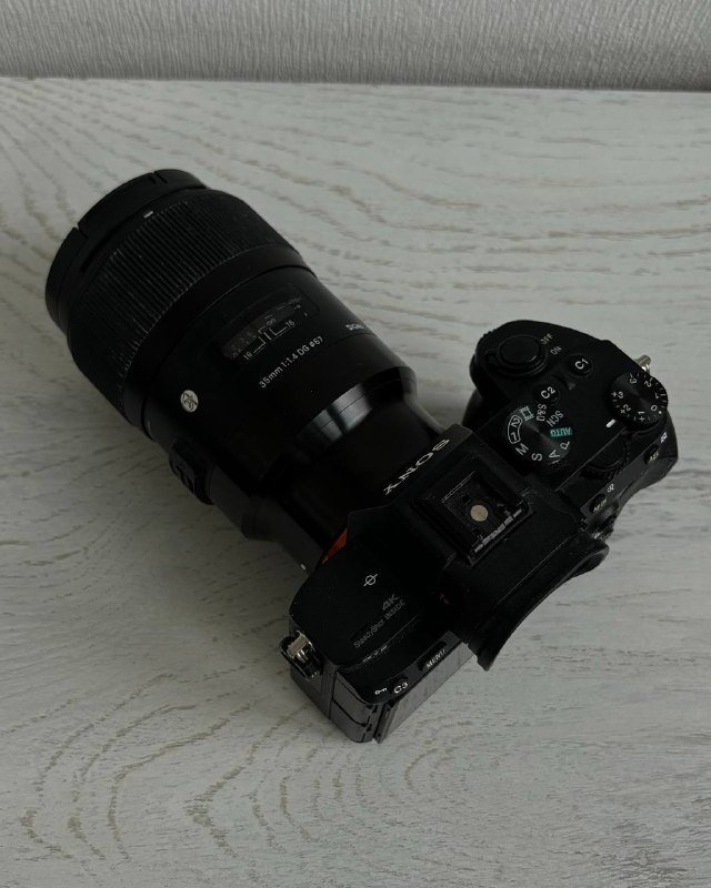 Sony A7 III камера, Sigma 35mm f1.4 объектив 2