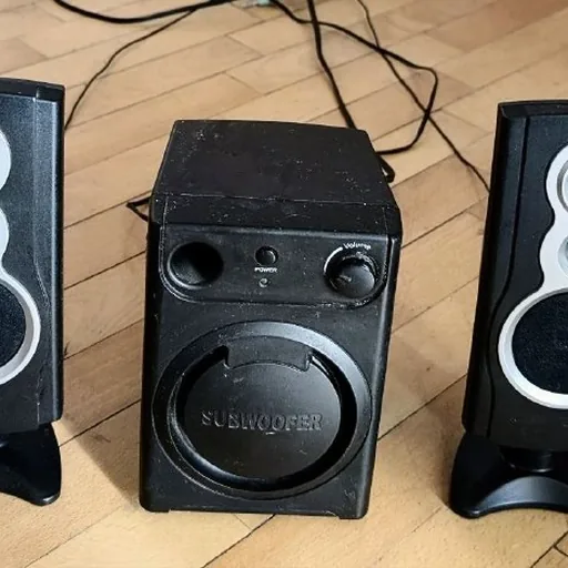 Computer speakers