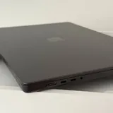 MacBook Pro 16 M5 Pro 24 GB 1 TB 4