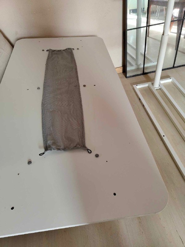 Стол IKEA BEKANT 160x80 см 4