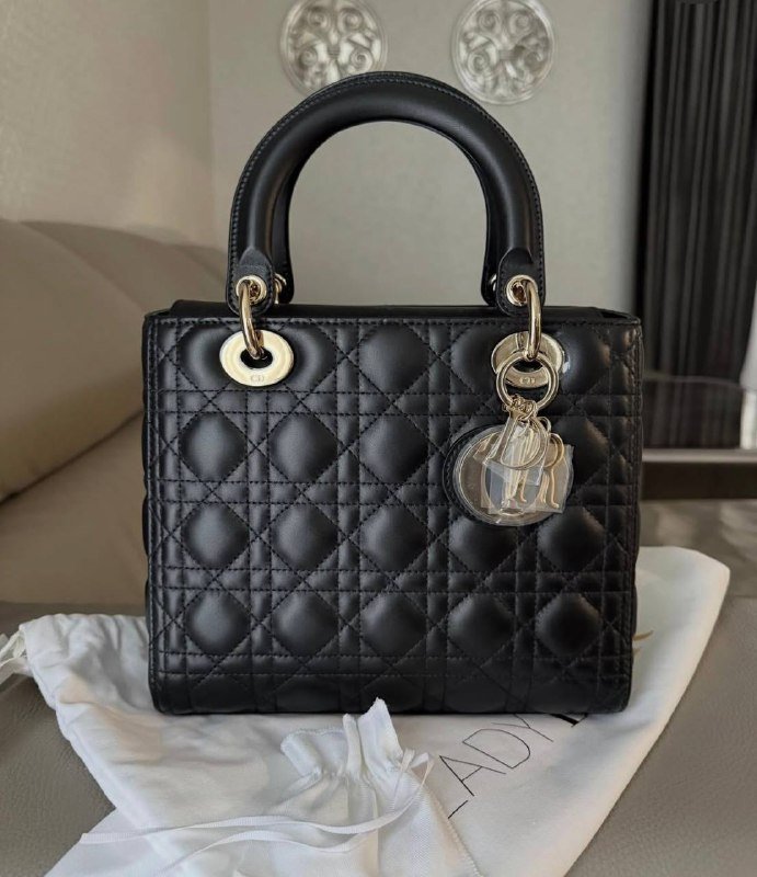 Christian Dior Lady Dior Medium черная сумка 3