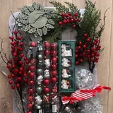 Новогодние гирлянды, украшения, игра, растения, ваза, тренч 4