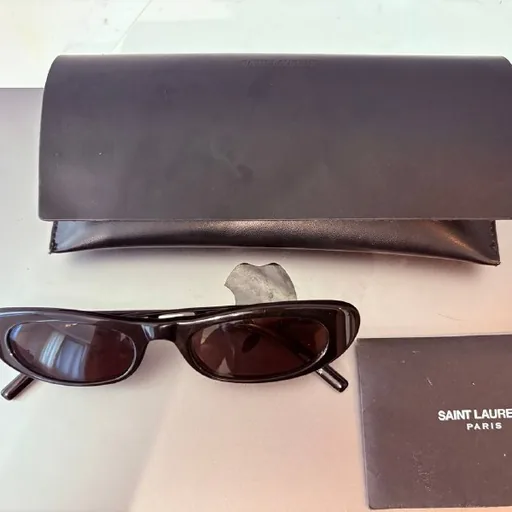 Очки Saint Laurent