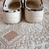 Crocs 2